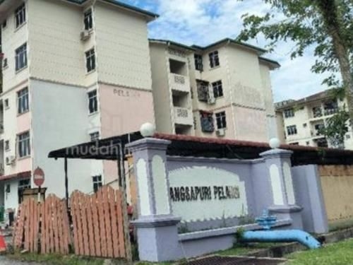 อพาร์ตเมนต์ 3 ห้องนอน 2 ห้องน้ำส่วนตัว ขนาด 900 ตร.ม. – เมืองเบตง (pelangi apartment bentong)1
