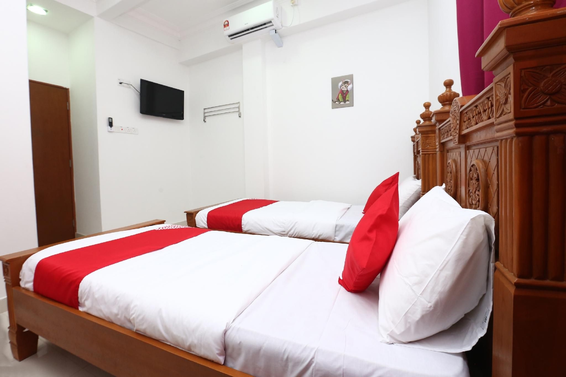 ซูเปอร์ โอโย 89435 นูซันตารา กรุ๊ป โฮเทล (SUPER OYO 89435 Nusantara Group Hotel)2