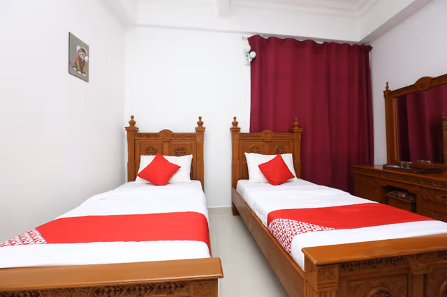 Standard Twin Room