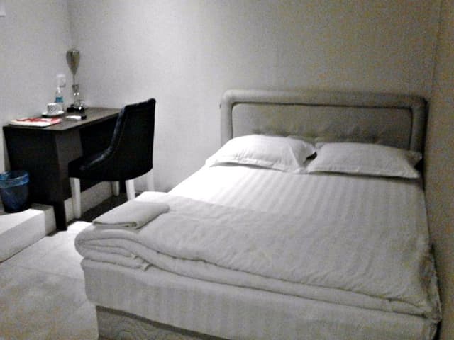 Basic Room