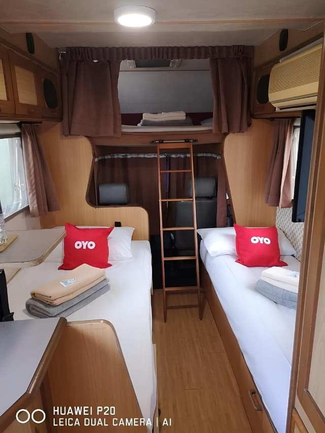 Caravan Tent