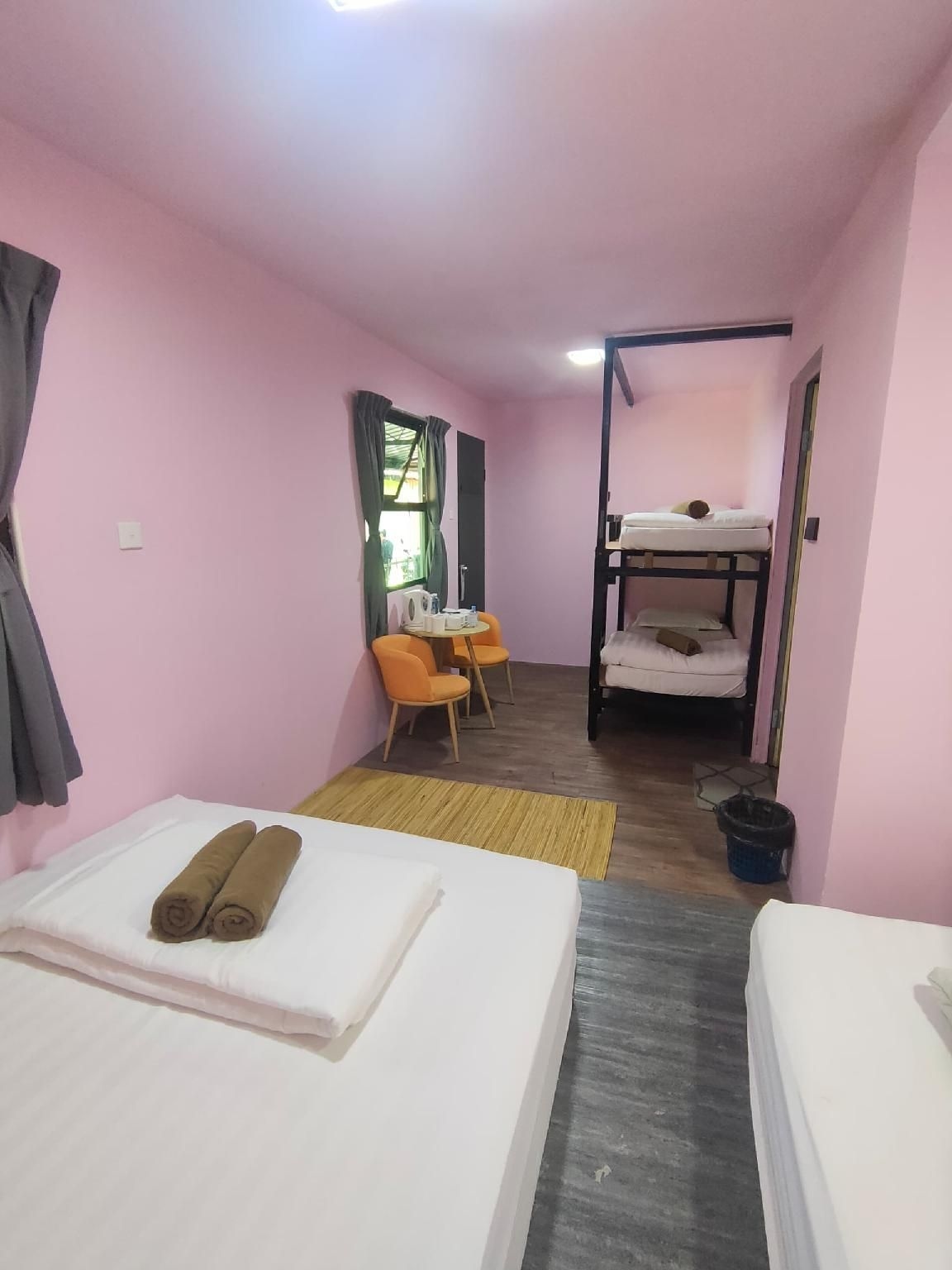 The Box Hotel2