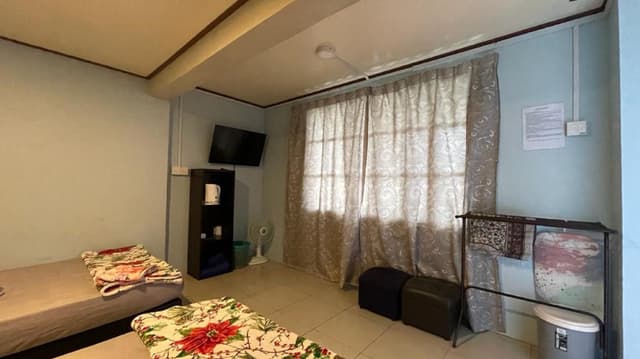 Private Twin Room