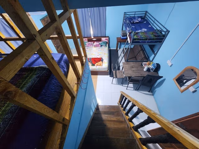 Room No 12 Hello