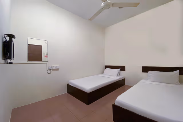 Twin Room with Shared Bathroom