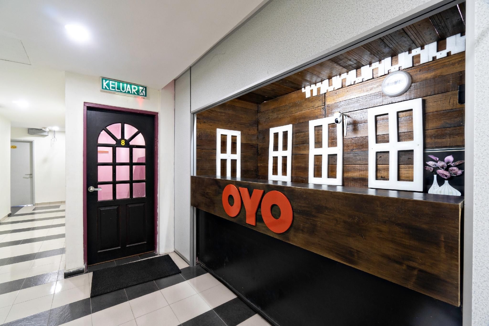 OYO 89960 Manjung Inn Hotel3