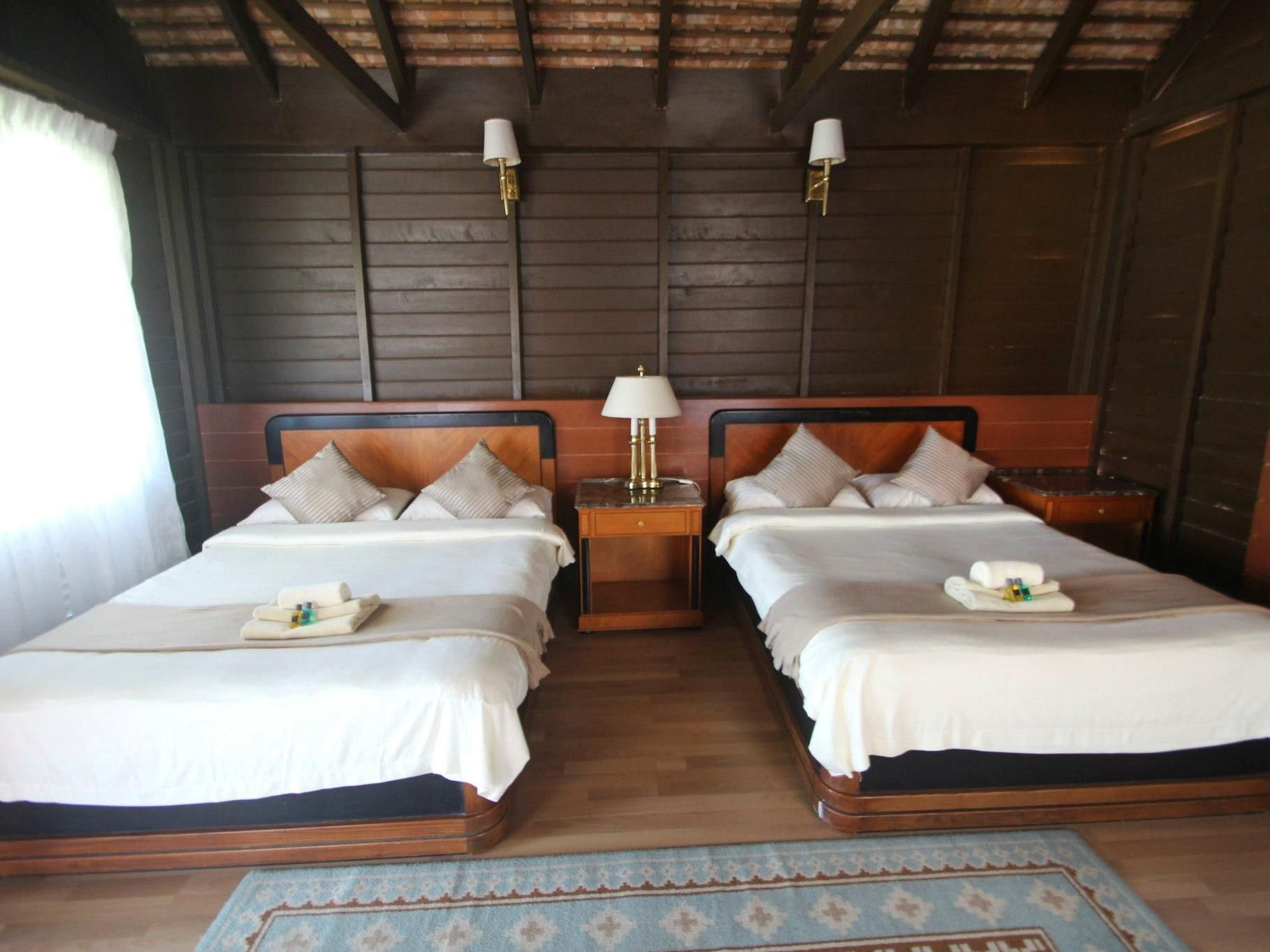 The Manor Beach Resort4