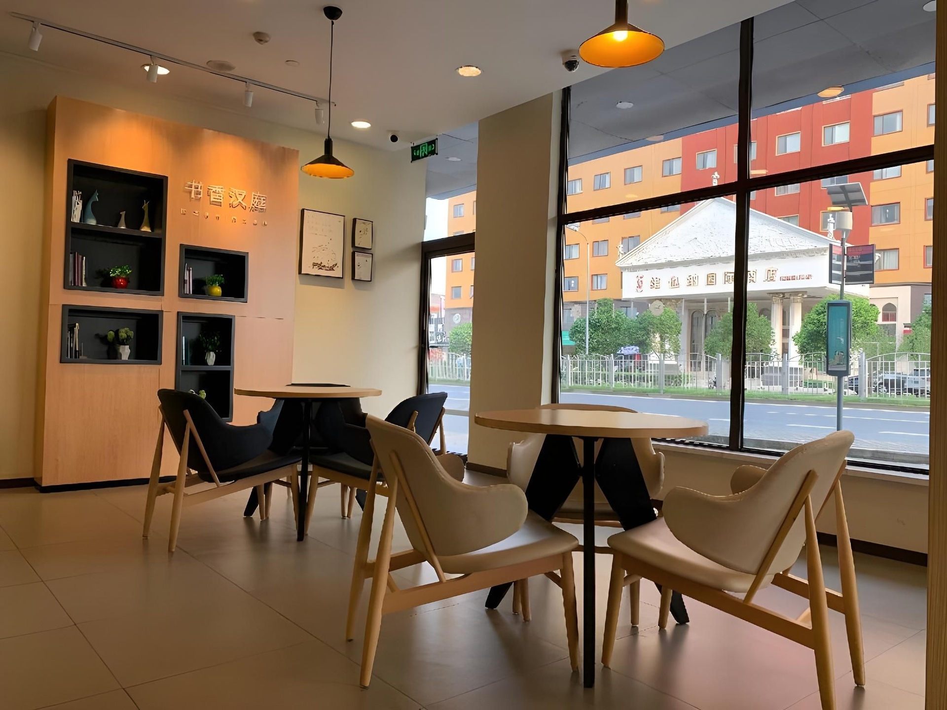 Hanting Hotel Shanghai Tangzhen Gaoke Dong Road1