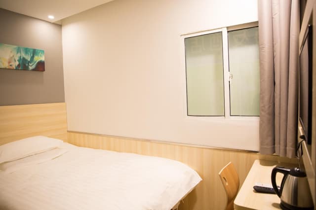 Huazhu - Single Bed Room