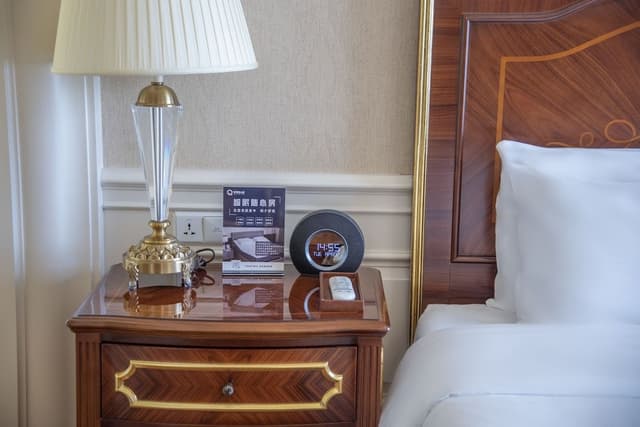 Room, 2 Double Beds, City View