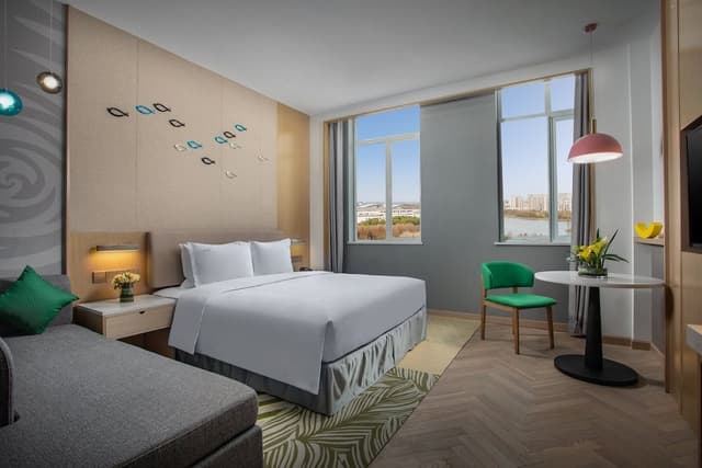Standard Room, 1 King Bed