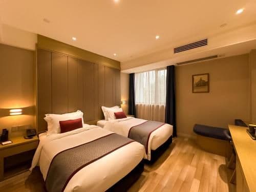 Deluxe Twin Room