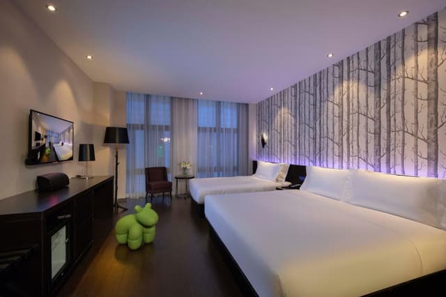 Huazhu - Deluxe Family Room
