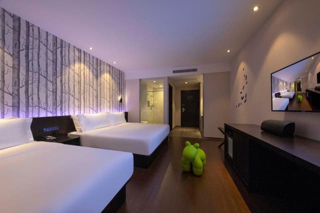 Huazhu - Deluxe Family Room