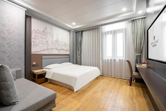 Rezen - Business 1 Bed Room with Inner Window