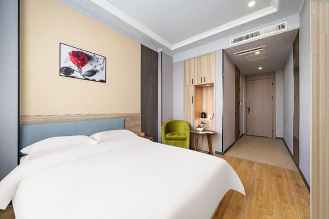 Rezen - Business 1 Bed Room