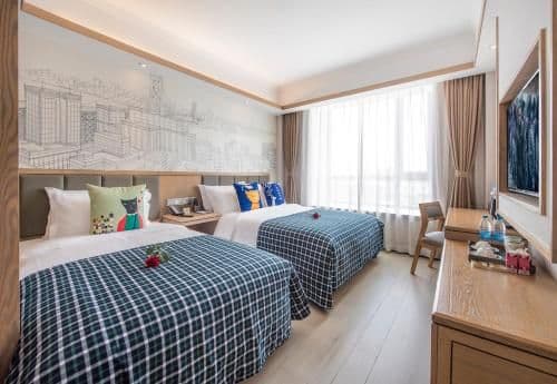 Deluxe Family Room