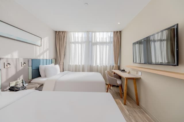 Twin Superior Room