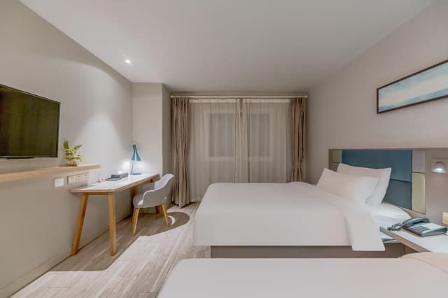HOM - Twin Bed Room