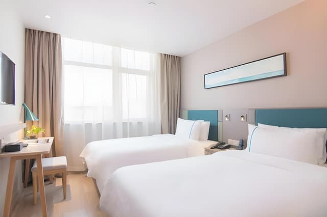 Twin Superior Room
