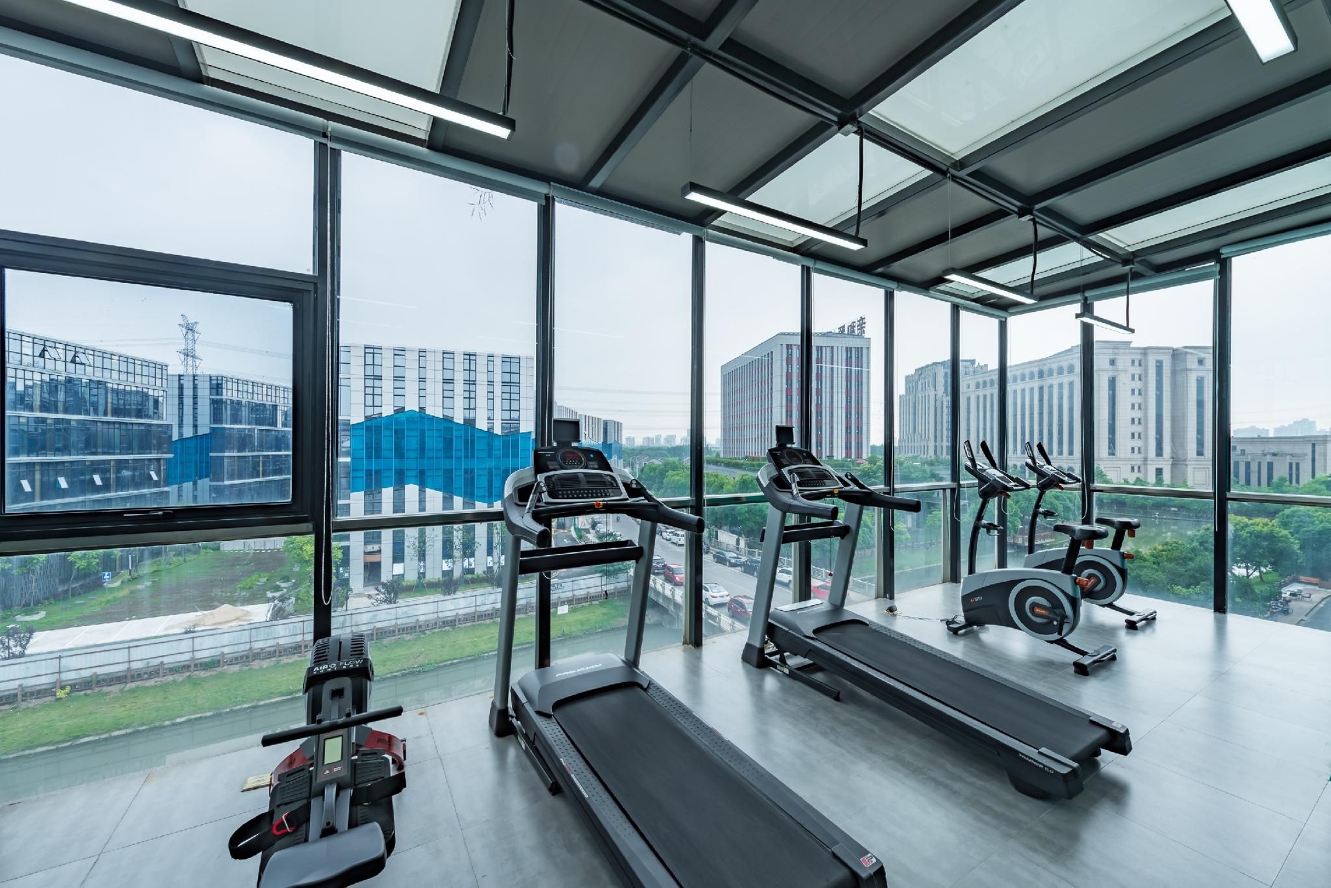 Rezen Retreat Qiyu Hotel Shanghai International Tourism Resort Xiuyan Road Metro Station4