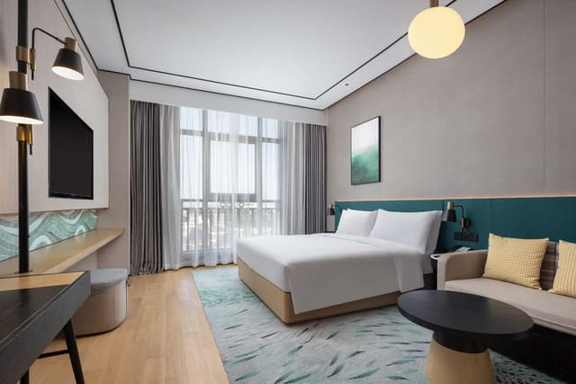 KING GUEST ROOM