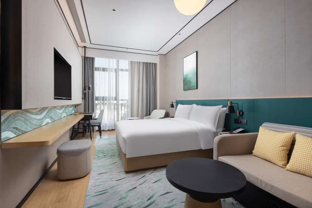KING DELUXE ROOM