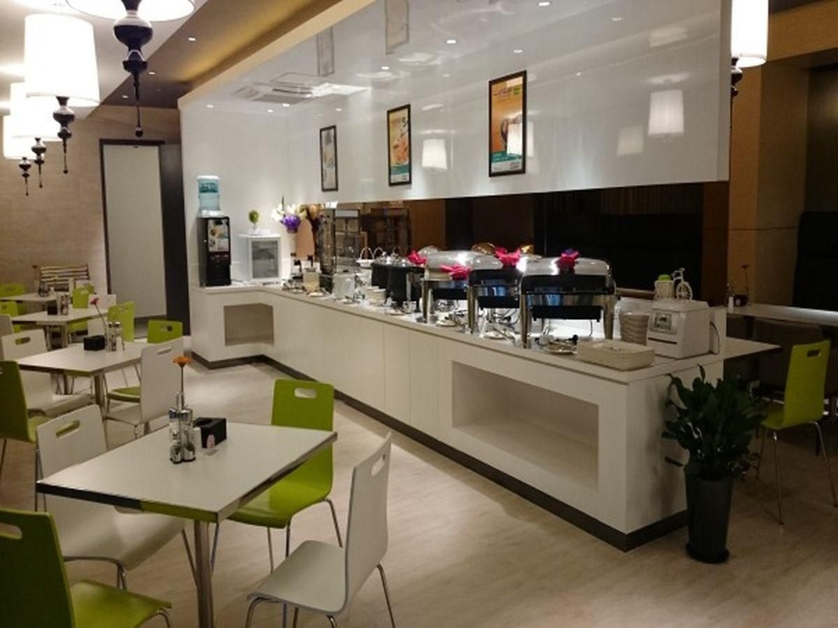 Jinjiang Inn Shanghai International Tourism and Resorts Zone Zhoupu Zhouzhu Highway Branch2
