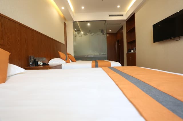 Superior Twin Room with Shower