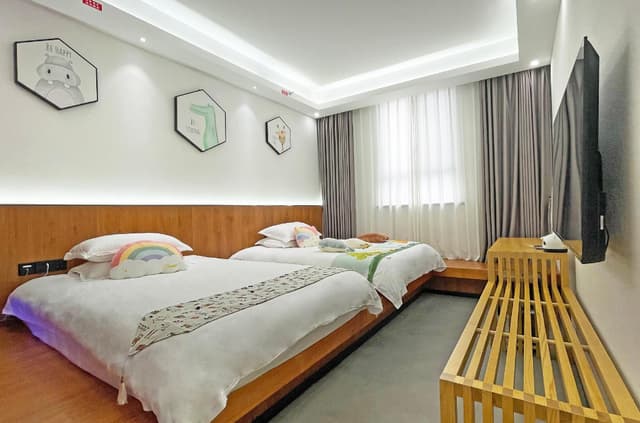Family Tatami Room with 2 Single Beds