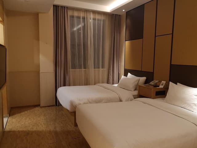 Huazhu - Twin Room A