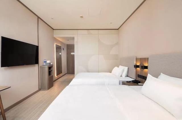 Huazhu - Twin Room