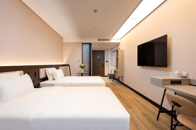 Huazhu - Twin Room