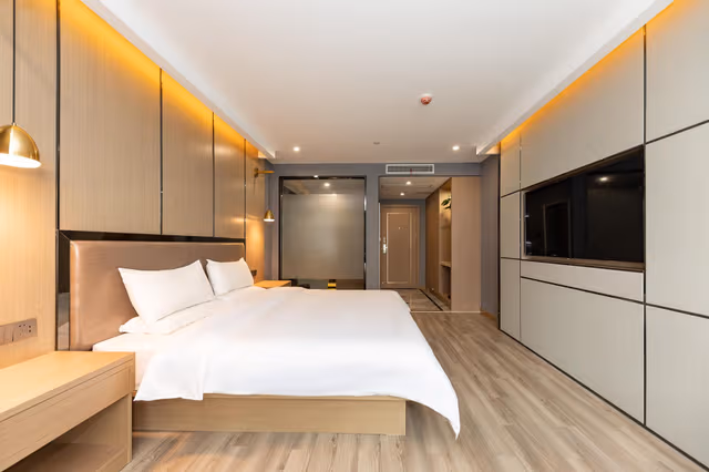 Huazhu - Superior BedRoom