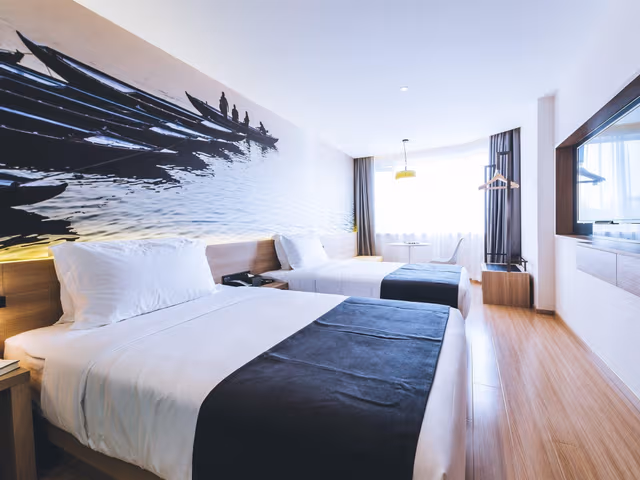 Superior Twin Room