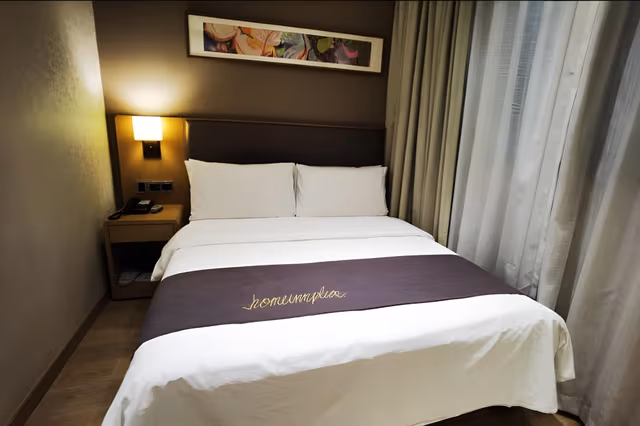 HOM - 1 Bed Room