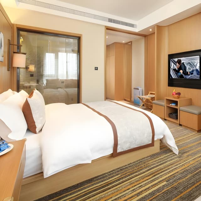 Big Room