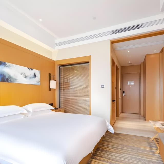 King Room - Non-Smoking