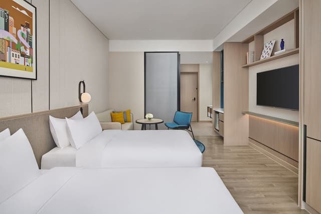 Habitat Hollywood Twin