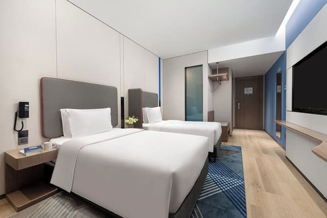 Standard Room, Multiple Beds