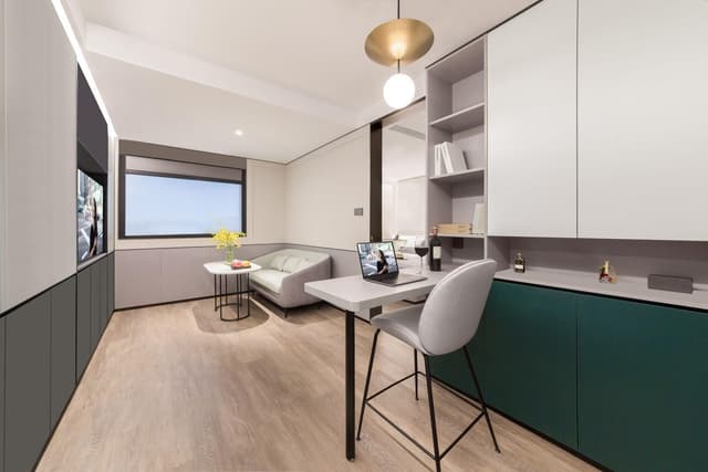 Deluxe One-Bedroom Suite