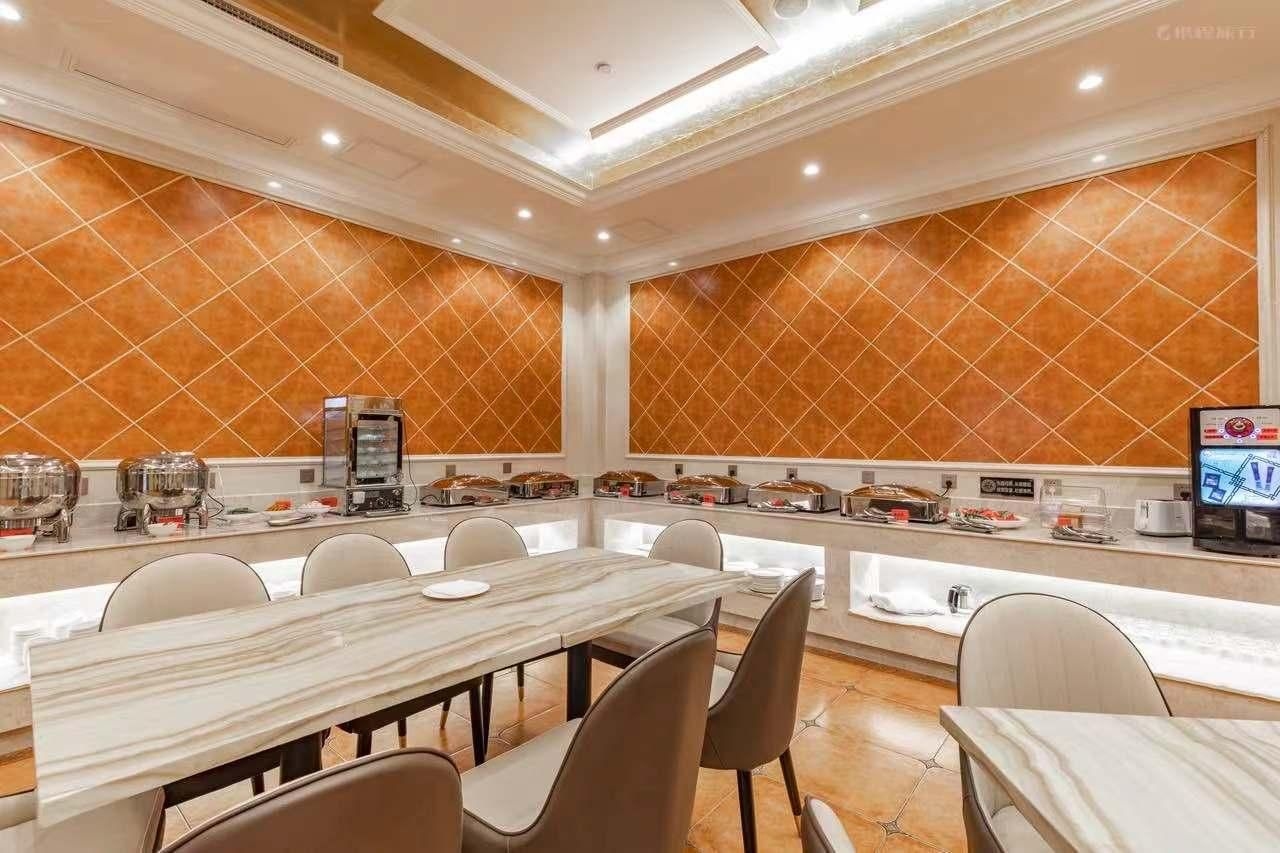 Vienna Hotel Shanghai Hongqiao National Exhibition Center Beiqiao Metro Station1