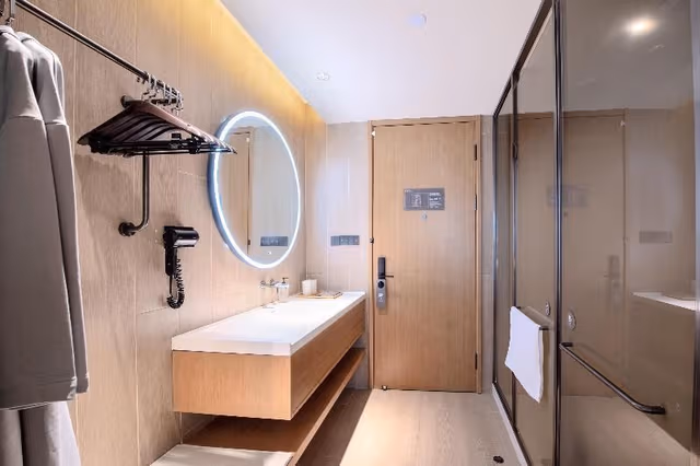 DOUBLE Double Superior Room A (No Window)