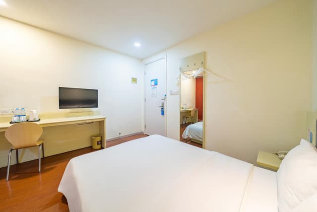Huazhu - Superior Bed Room A