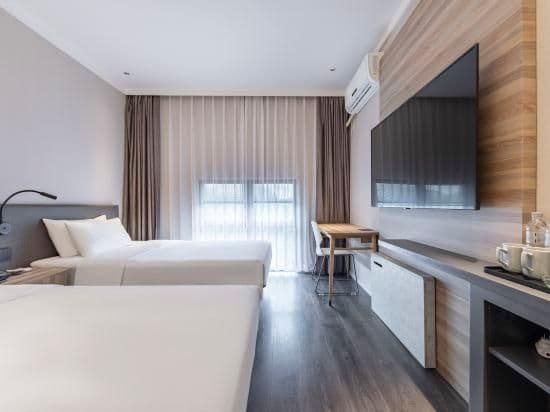 Guestroom (2 beds)