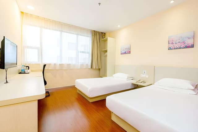 Huazhu - Twin Room