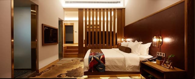 James Joyce - Feifan Travel Suite