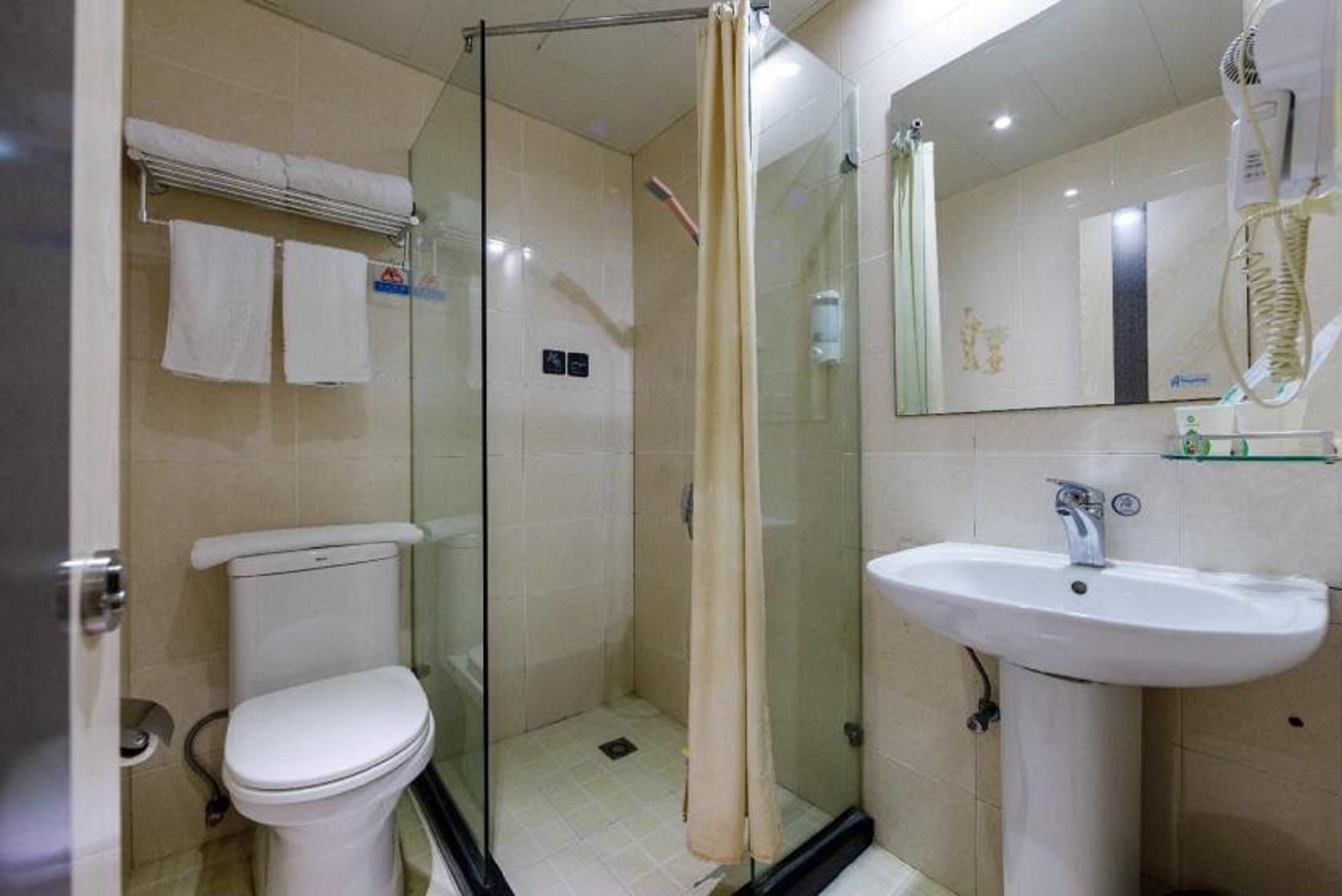 Hi Inn Shanghai Xujiahui Wantiguan1