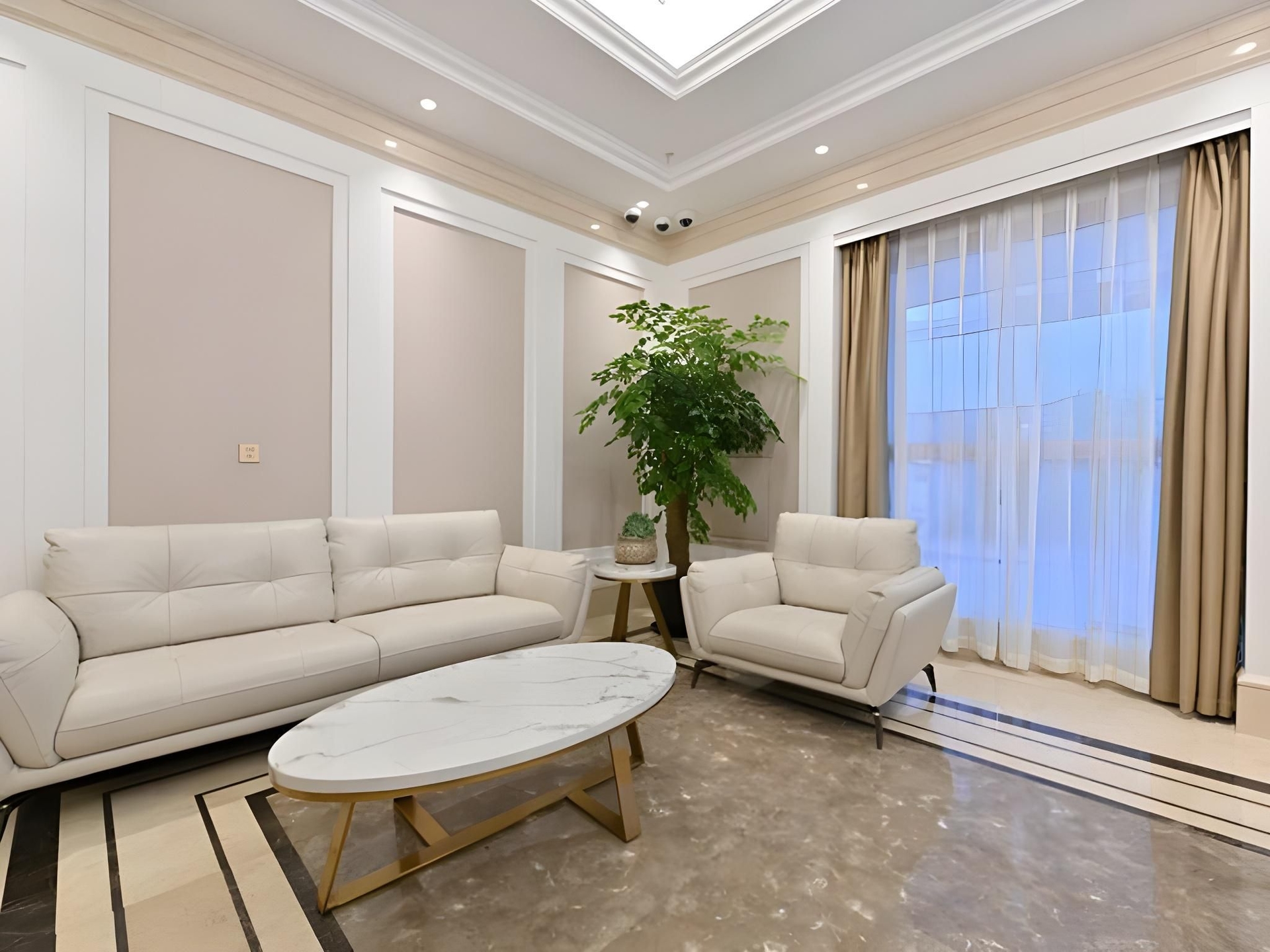 Vienna Hotel Shanghai Nanjing Road Pedestrian Street2