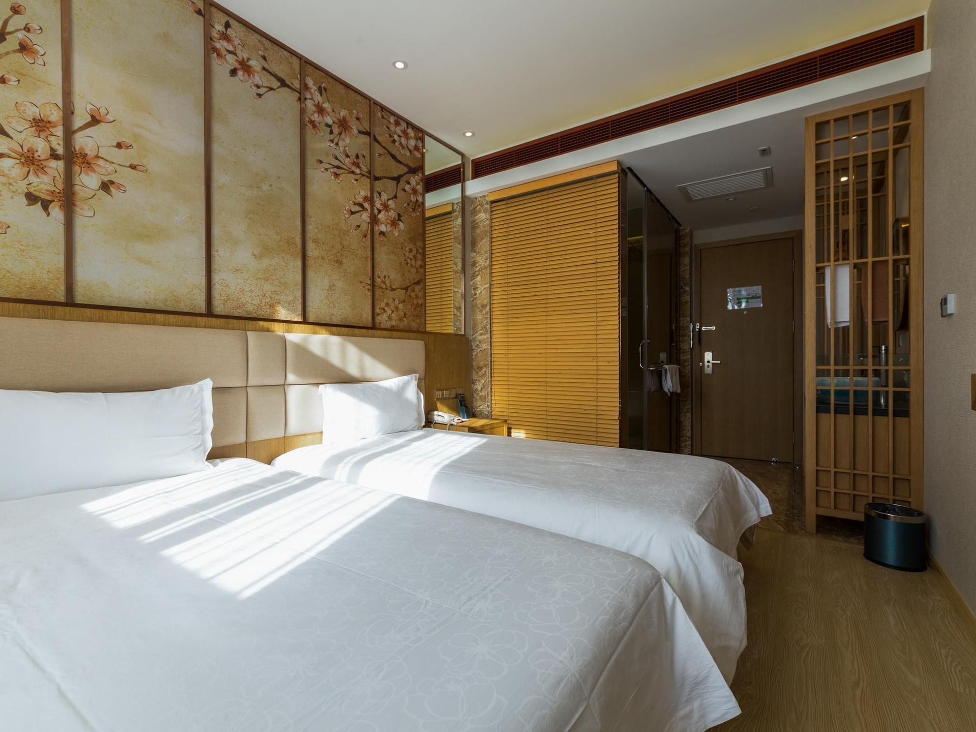 24K International Hotels Nanjing Road Pedestrian Street4